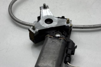 Leve vitre electrique avant droit RENAULT CLIO 1