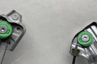 Leve vitre electrique avant droit RENAULT MEGANE 4
