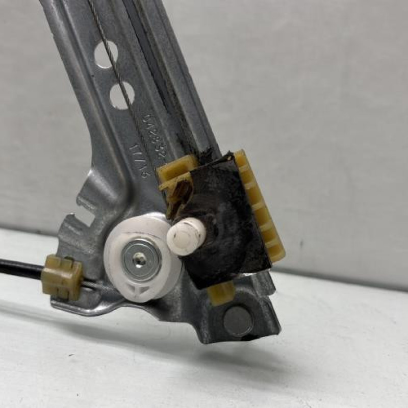 Leve vitre electrique avant droit RENAULT MEGANE 4 Photo n°3