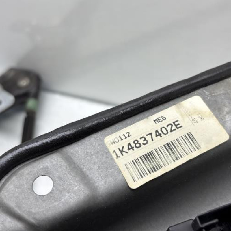 Leve vitre electrique avant droit VOLKSWAGEN GOLF 5 Photo n°6