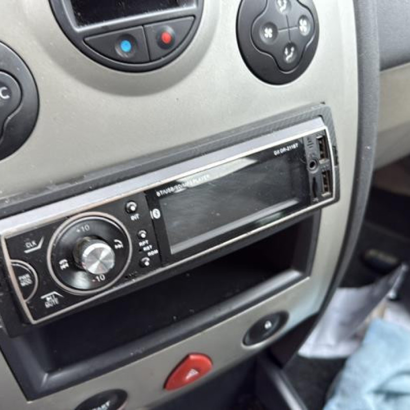 Leve vitre electrique avant droit RENAULT MEGANE 2 Photo n°17