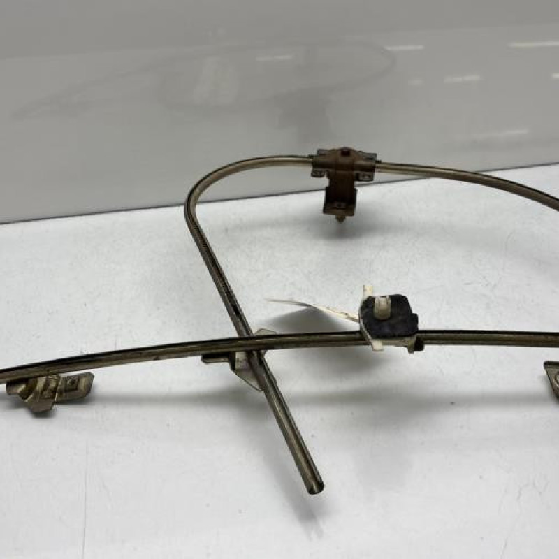 Leve vitre mecanique avant droit RENAULT CLIO 1 Photo n°5