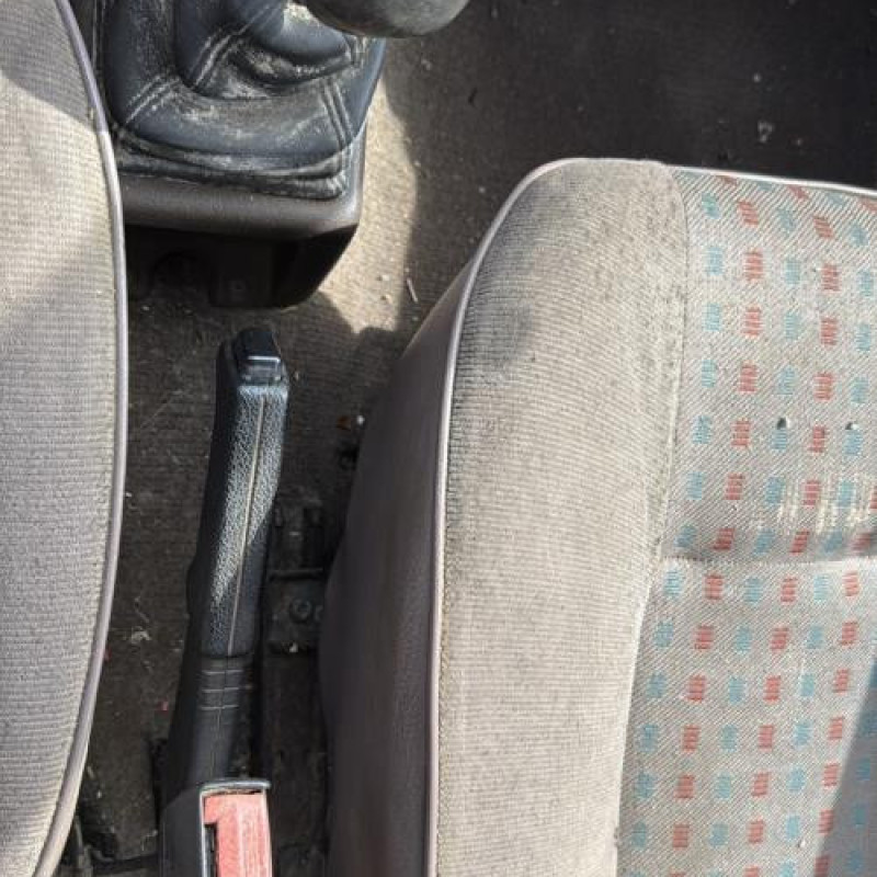 Leve vitre mecanique avant droit RENAULT CLIO 1 Photo n°19