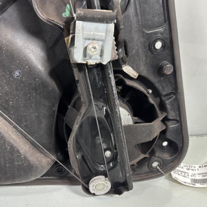 Leve vitre electrique avant droit VOLKSWAGEN GOLF 6 Photo n°12