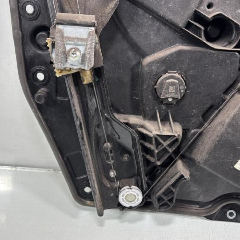 Leve vitre electrique avant droit VOLKSWAGEN GOLF 6 Photo n°13