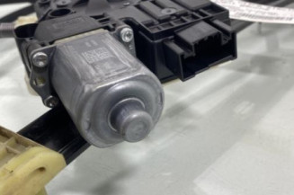 Leve vitre electrique avant gauche VOLKSWAGEN POLO 6