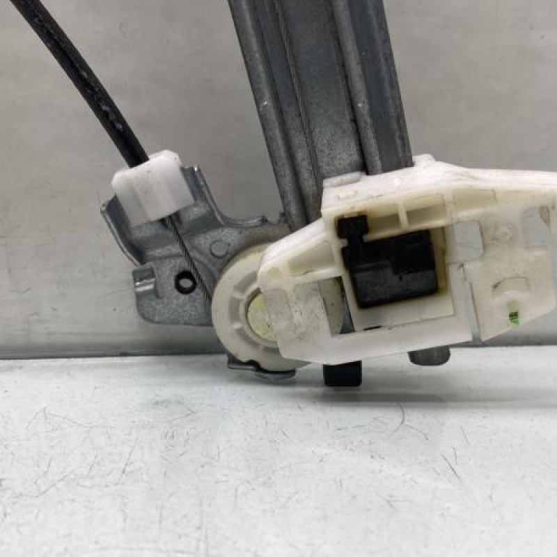 Leve vitre electrique avant droit CITROEN XSARA Photo n°5