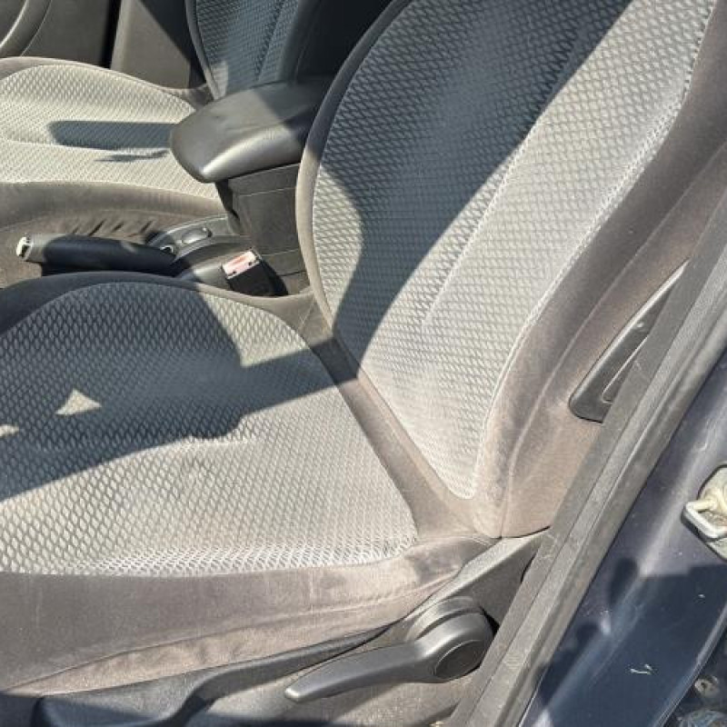 Pretensionneur de ceinture avant droit CITROEN C4 1 Photo n°16