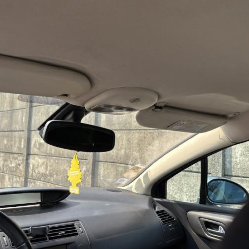 Pretensionneur de ceinture avant droit CITROEN C4 1 Photo n°20