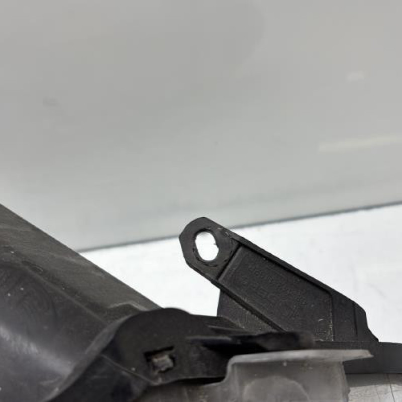 Optique avant principal droit (feux)(phare) OPEL CORSA D Photo n°4