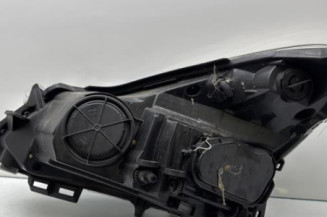 Optique avant principal droit (feux)(phare) OPEL CORSA D