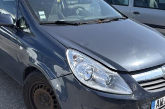 Optique avant principal droit (feux)(phare) OPEL CORSA D