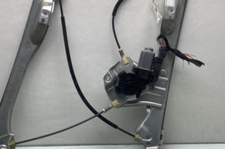 Leve vitre electrique avant droit RENAULT CLIO 3 Photo n°1