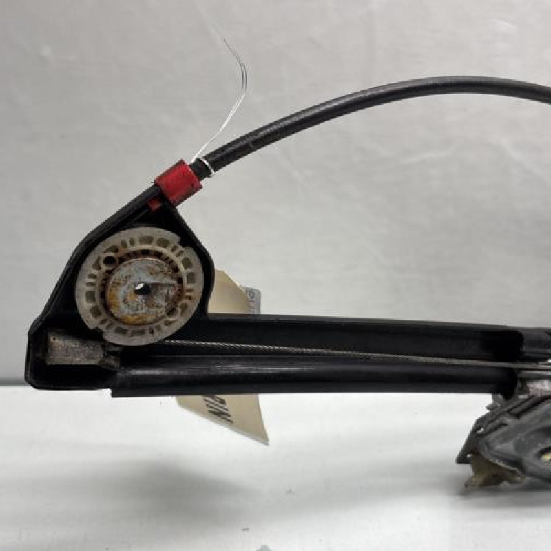 Leve vitre electrique avant gauche BMW SERIE 5 E39 Photo n°2