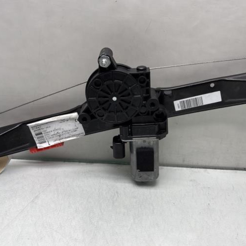 Leve vitre electrique avant gauche FIAT GRANDE PUNTO Photo n°4