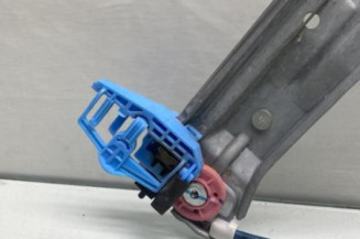 Leve vitre electrique avant gauche PEUGEOT 208 1