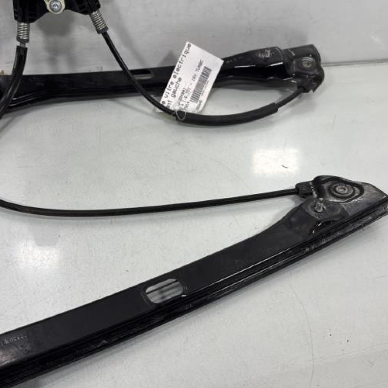 Leve vitre electrique avant gauche SEAT TOLEDO 4 Photo n°3