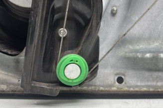 Leve vitre electrique avant gauche VOLKSWAGEN TIGUAN 1