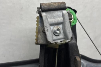 Leve vitre electrique avant gauche VOLKSWAGEN TIGUAN 1