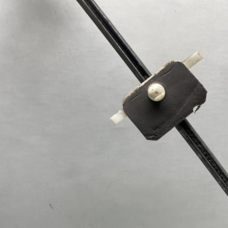 Leve vitre electrique avant gauche RENAULT R19
