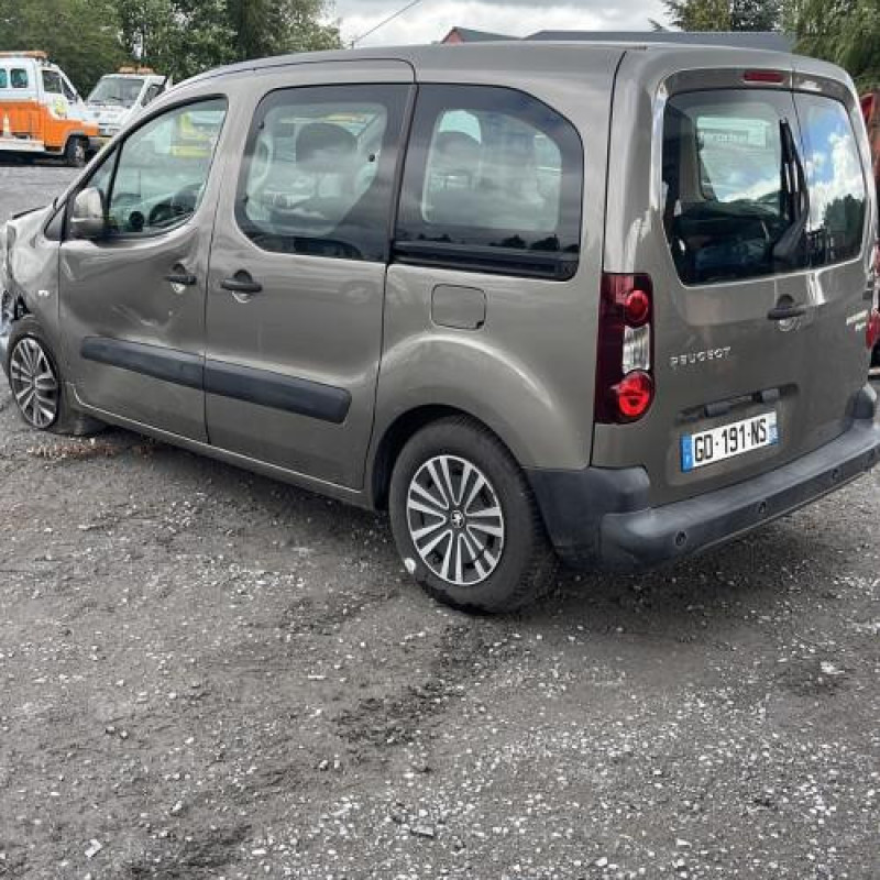 Aile avant droit PEUGEOT PARTNER 2 Photo n°8