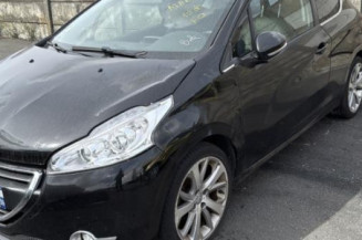 Autoradio d'origine PEUGEOT 208 1 Photo n°1