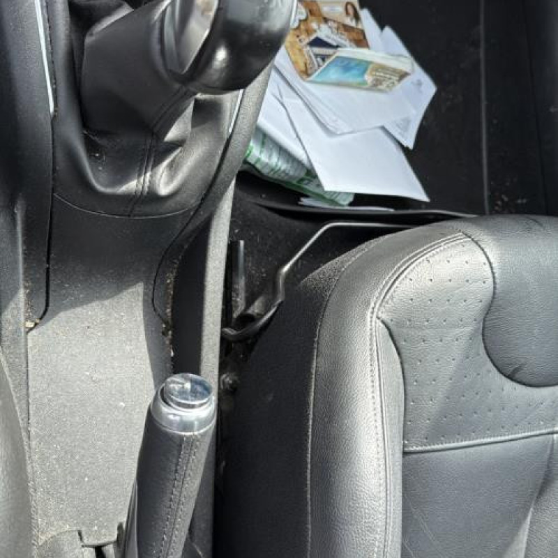 Autoradio d'origine PEUGEOT 208 1 Photo n°14