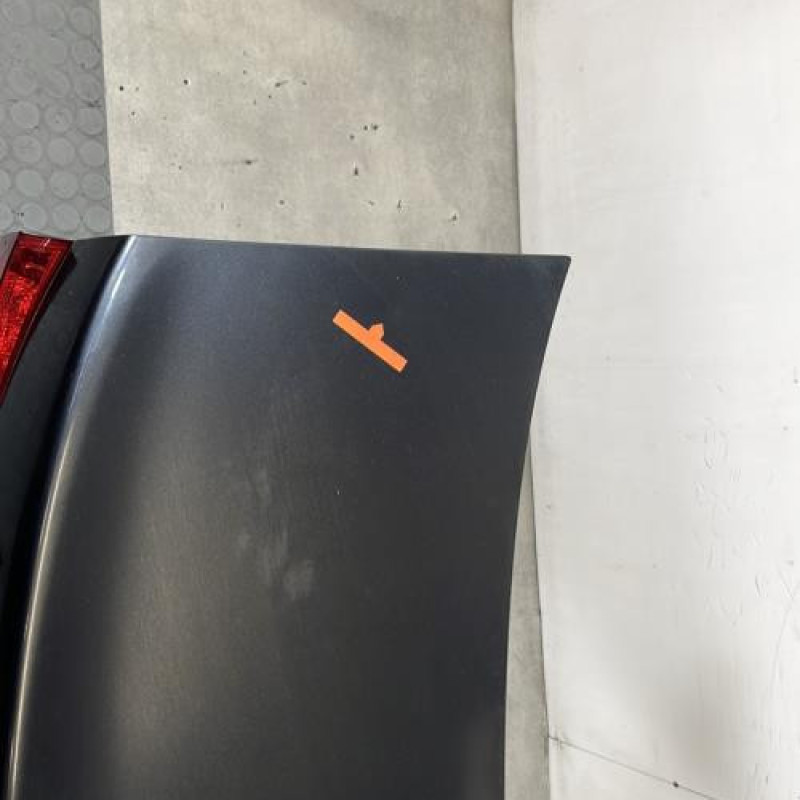 Malle/Hayon arriere LEXUS IS 2 Photo n°3