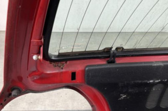 Malle/Hayon arriere RENAULT CLIO 1