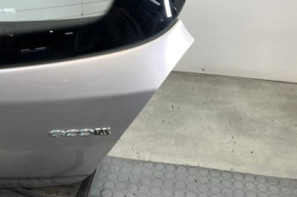 Malle/Hayon arriere OPEL CORSA D