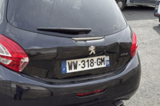 Anti brouillard droit (feux) PEUGEOT 208 1