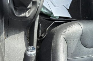 Anti brouillard droit (feux) PEUGEOT 208 1