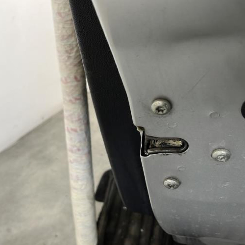 Porte arriere droit OPEL CORSA D Photo n°4