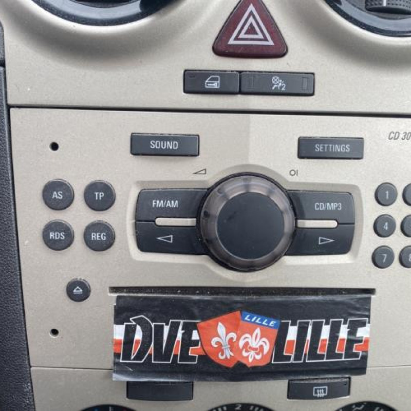 Porte arriere droit OPEL CORSA D Photo n°10