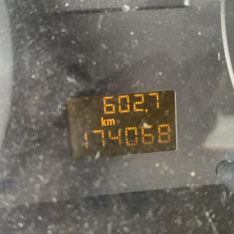 Porte arriere droit OPEL CORSA D Photo n°12