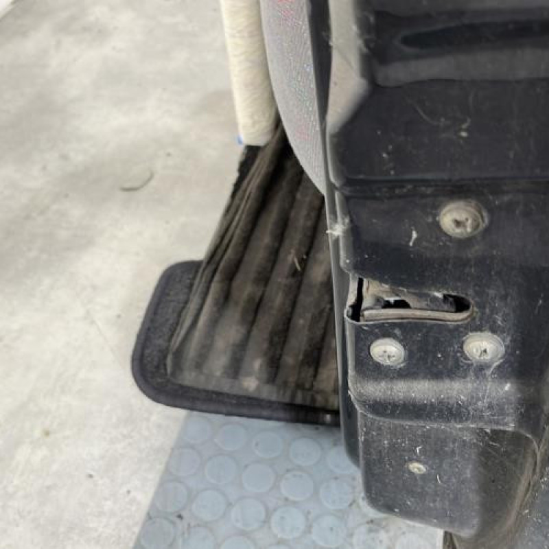 Porte avant droit FORD KA 1 Photo n°3