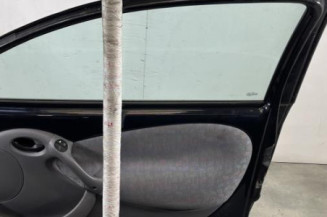 Porte avant droit FORD KA 1