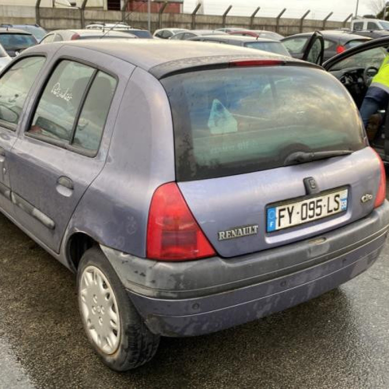 Porte arriere gauche RENAULT CLIO 2 Photo n°9