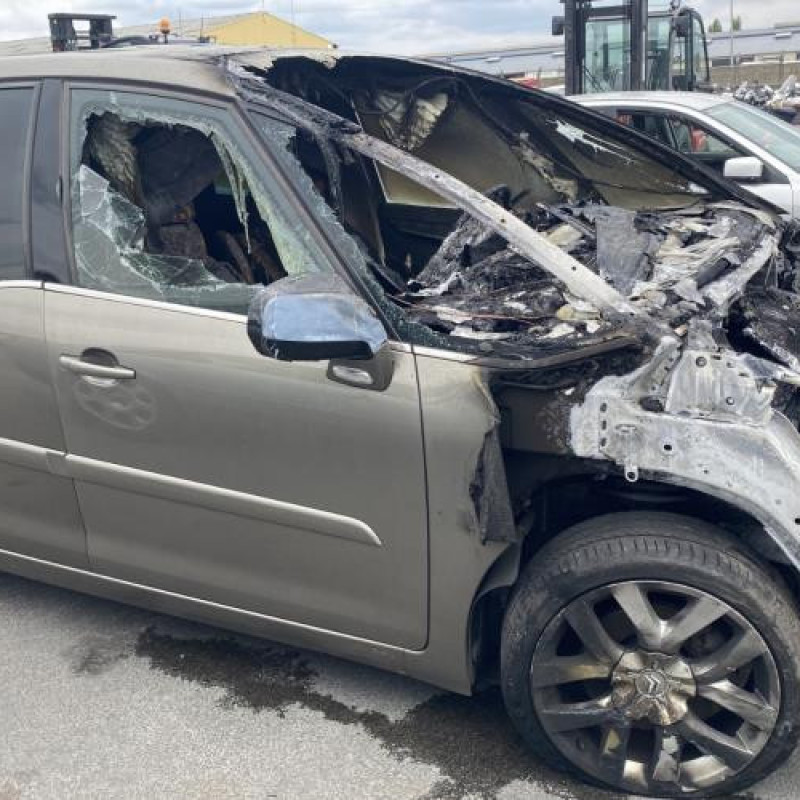 Vitre arriere droit CITROEN C4 PICASSO 1 Photo n°12