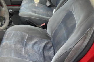 Pare choc arriere RENAULT CLIO 1
