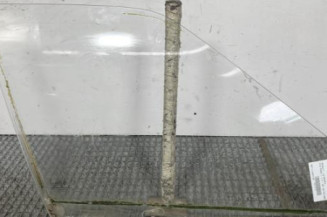 Vitre avant droit RENAULT R19 Photo n°1