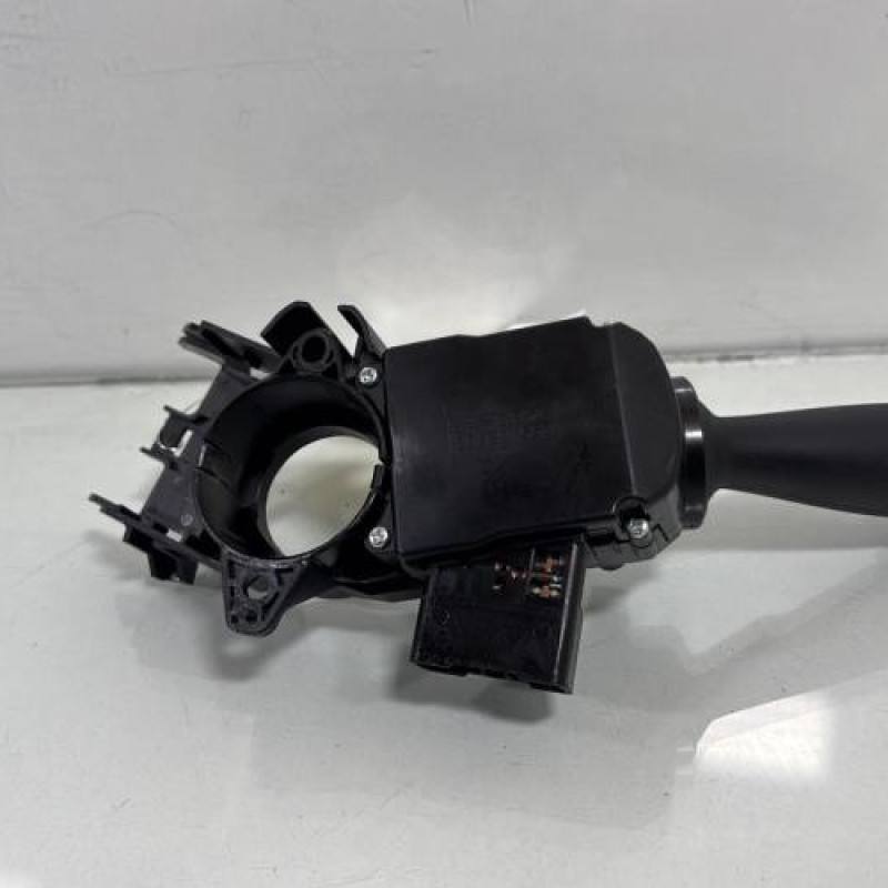 Commodo phare HYUNDAI I 10 2 Photo n°5