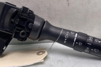 Commodo d'essuie glaces TOYOTA VERSO Photo n°1