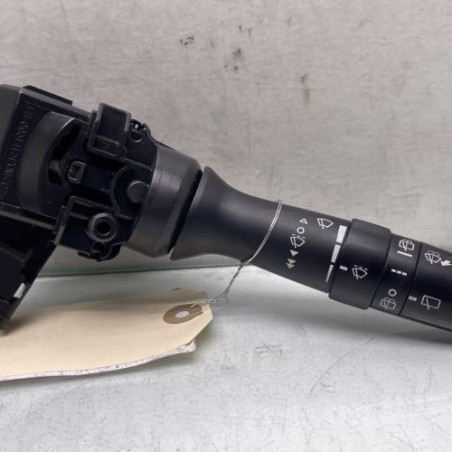 Commodo d'essuie glaces TOYOTA VERSO Photo n°1