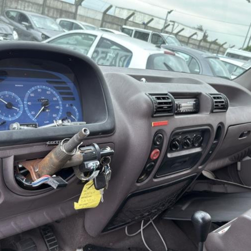 Boitier air bag RENAULT MASTER 2 Photo n°16