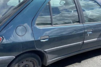 Commodo phare PEUGEOT 306