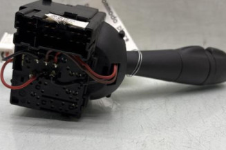 Commodo phare DACIA SANDERO 2