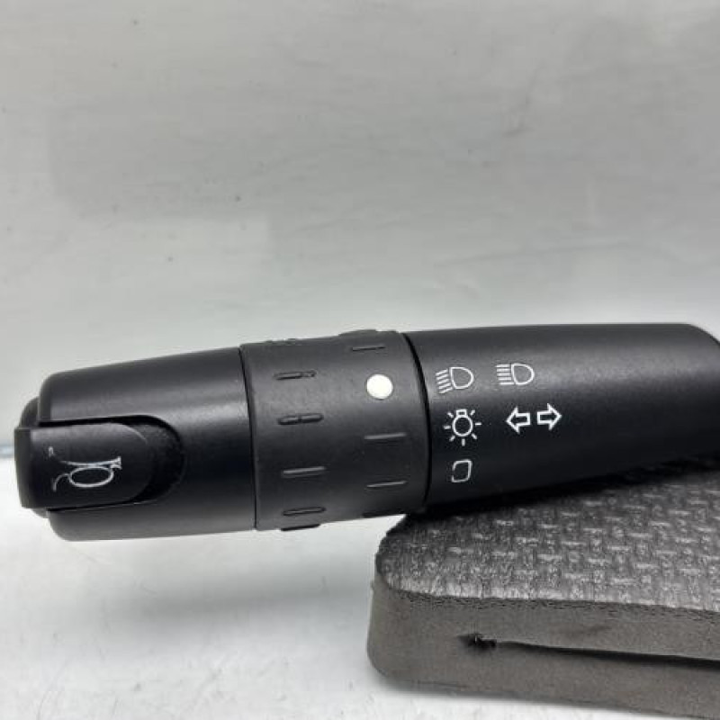 Commodo phare PEUGEOT 405 Photo n°2