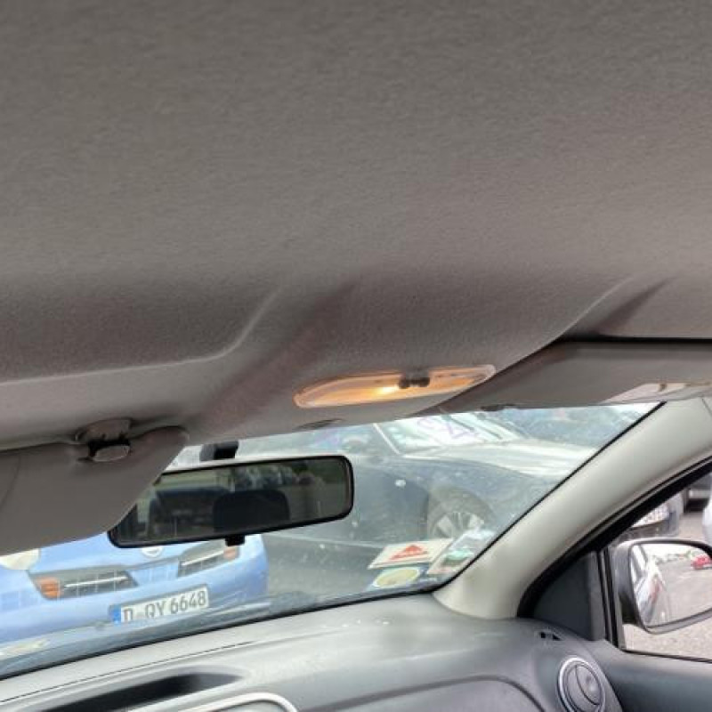 Face avant DACIA LOGAN MCV 2 Photo n°15