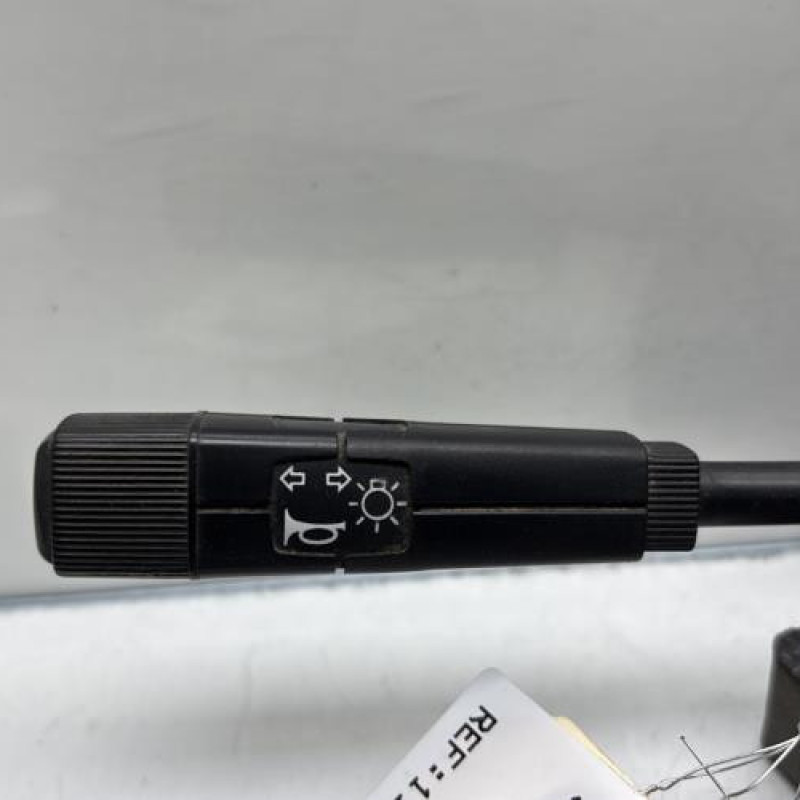 Commodo phare RENAULT SUPER 5 Photo n°2